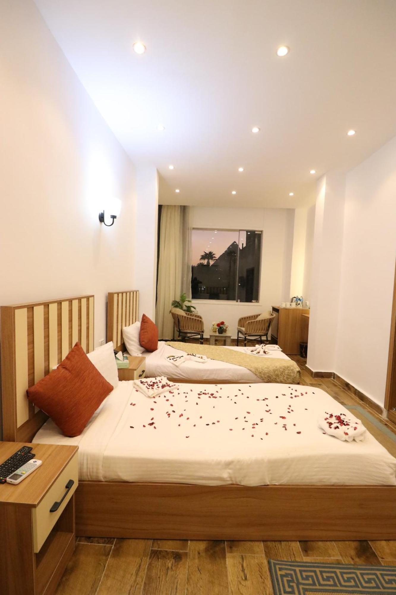 West Pyramids Hotel Kafret el-Gabal Esterno foto